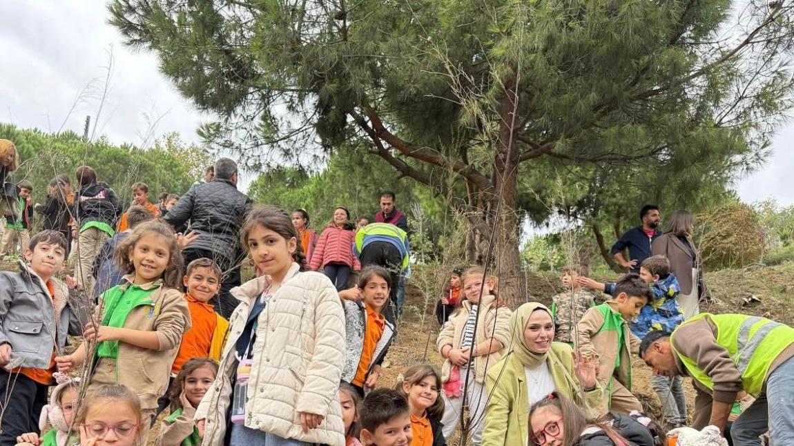 İmece İlkokulu Fidan Dikim Etkinliği